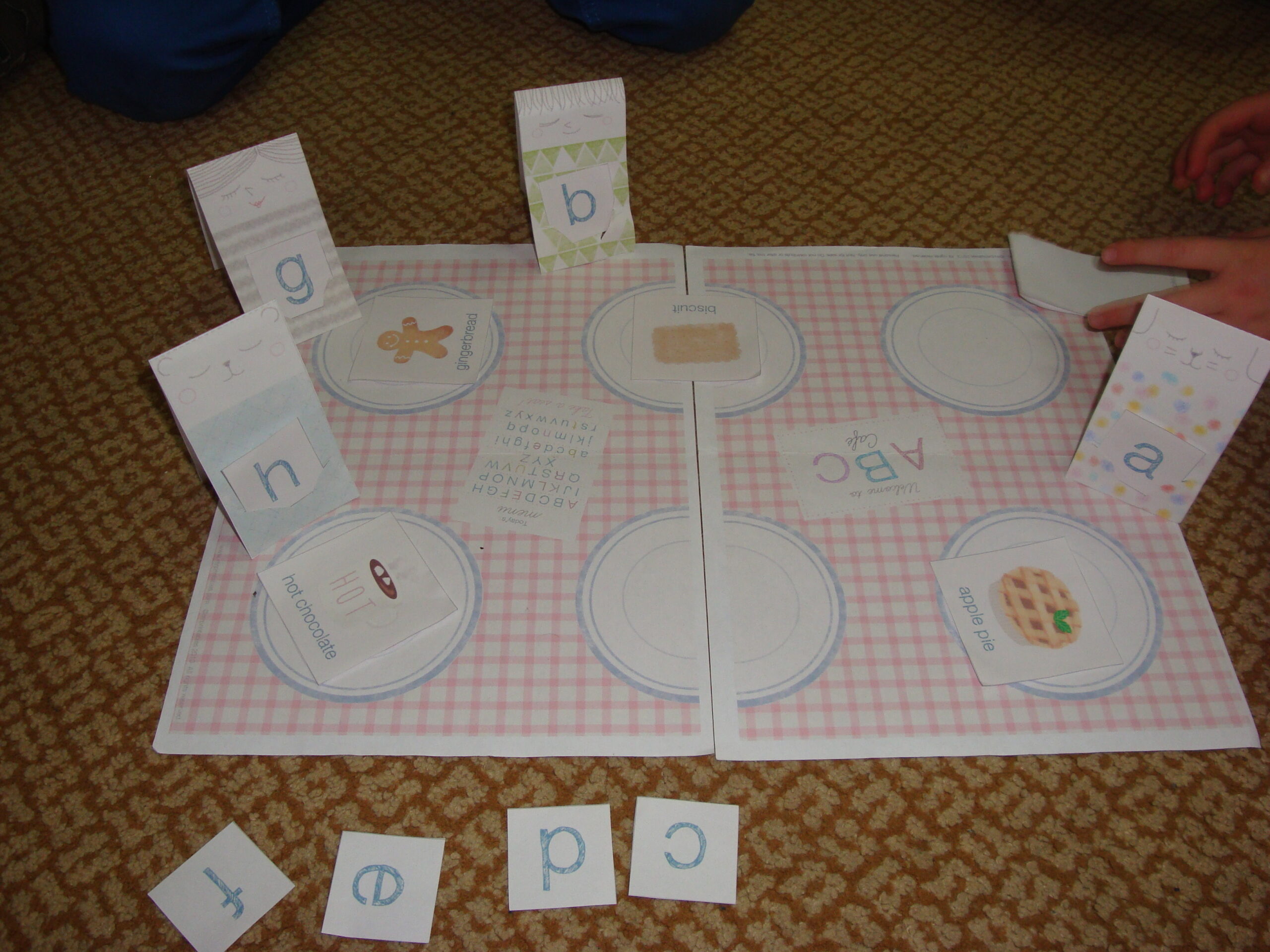 з використанням матеріалів Оxford University Press та Macmillan Education